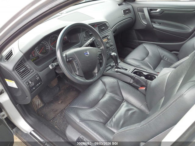 Aukcja sprzedaży 2004 Volvo V70 Fwd, vin: YV1SW59V242432337, numer aukcji: 30098063