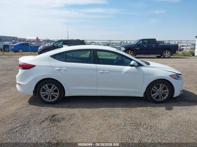 30098069 :رقم المزاد ، KMHD84LF4HU115489 vin ، 2017 Hyundai Elantra Gl مزاد بيع
