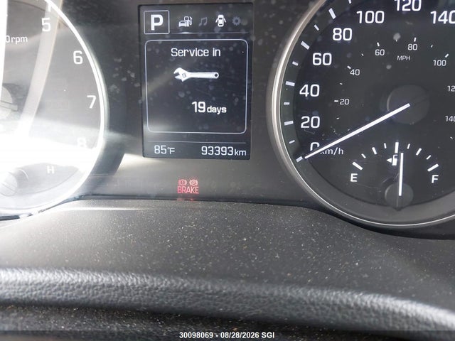 30098069 :رقم المزاد ، KMHD84LF4HU115489 vin ، 2017 Hyundai Elantra Gl مزاد بيع