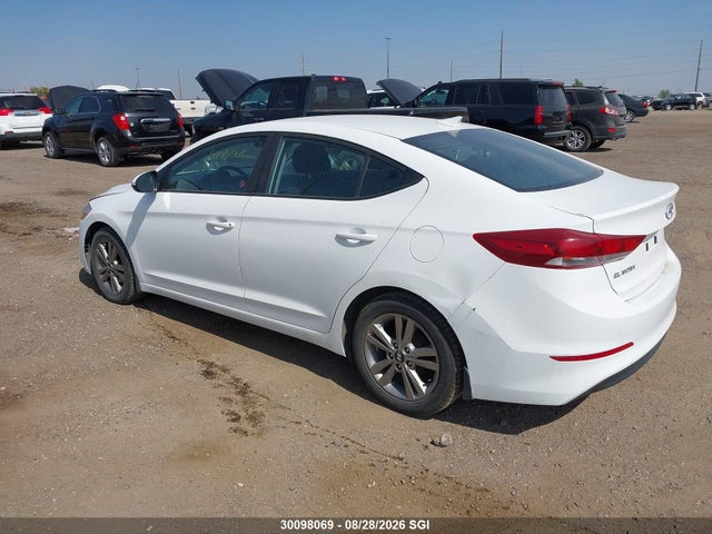 30098069 :رقم المزاد ، KMHD84LF4HU115489 vin ، 2017 Hyundai Elantra Gl مزاد بيع