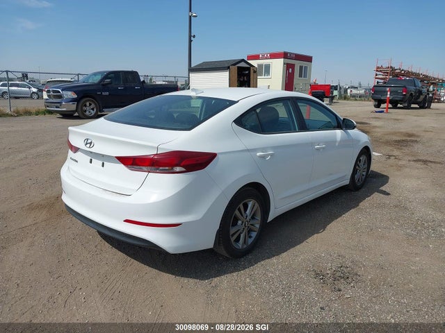 30098069 :رقم المزاد ، KMHD84LF4HU115489 vin ، 2017 Hyundai Elantra Gl مزاد بيع