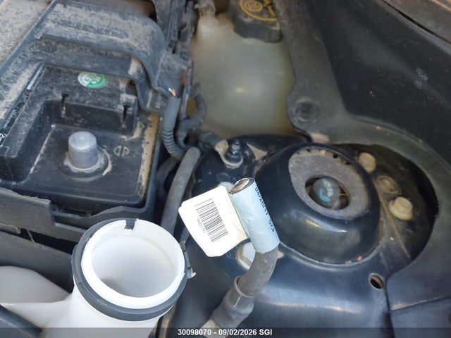 Chevrolet EQUINOX LT 2018 2GNAXSEVXJ6140931 Image 12