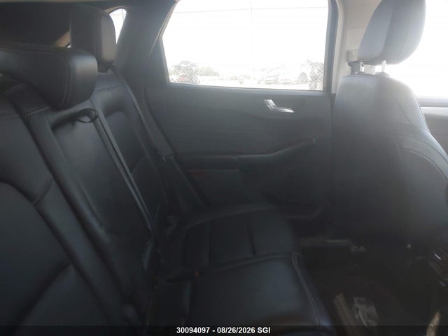 1FMCU9H67MUB36442 Ford ESCAPE SEL