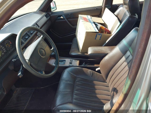 Aukcja sprzedaży 1989 Mercedes-benz 300 E, vin: WDBEA30D6KA991398, numer aukcji: 30096904