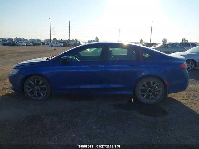 Chrysler 200 S 2015 1C3CCCBG8FN713597 Image 13