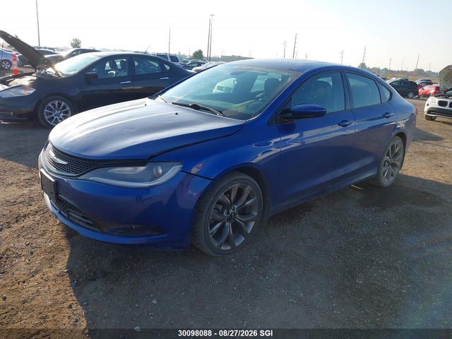 Chrysler 200 S 2015 1C3CCCBG8FN713597 Image 2