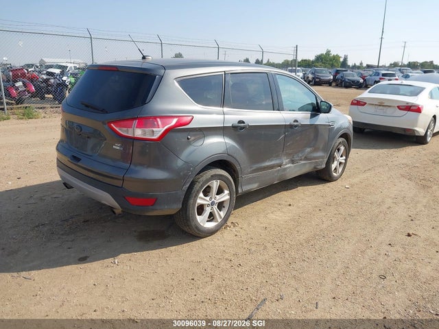 1FMCU9GX2FUC15188 Ford ESCAPE SE