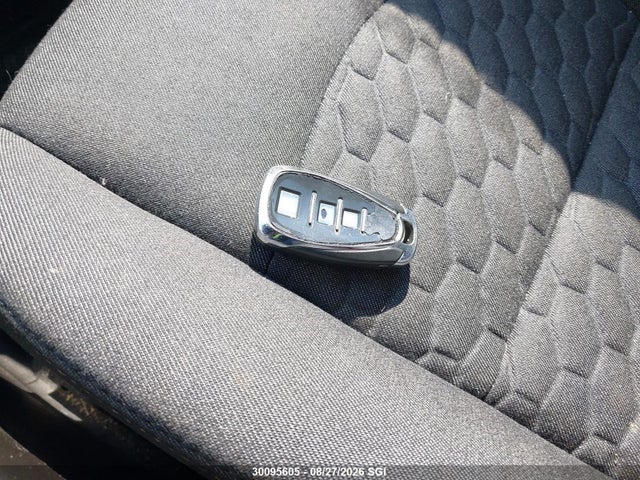 Chevrolet EQUINOX LT 2018 2GNAXSEV7J6208828 Image 11