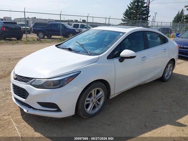Chevrolet CRUZE LT 2018 1G1BE5SM2J7121363 Image 2