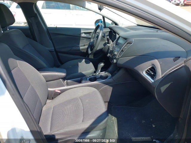 Chevrolet CRUZE LT 2018 1G1BE5SM2J7121363 Image 5