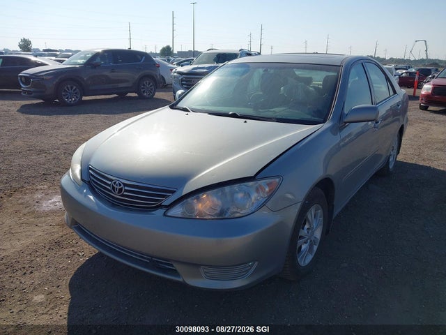 2005 Toyota Camry Le/xle/se მანქანა იყიდება აუქციონზე, vin: 4T1BE32K35U602266, აუქციონის ნომერი: 30098093