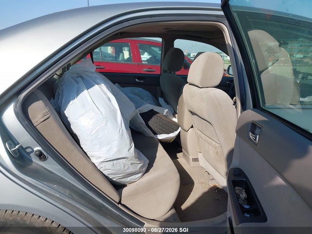 2005 Toyota Camry Le/xle/se მანქანა იყიდება აუქციონზე, vin: 4T1BE32K35U602266, აუქციონის ნომერი: 30098093