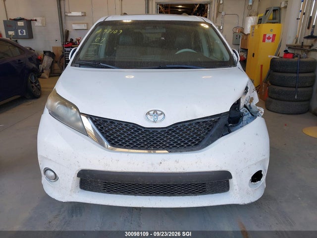 Aukcja sprzedaży 2011 Toyota Sienna Sport, vin: 5TDXK3DC6BS161466, numer aukcji: 30098109