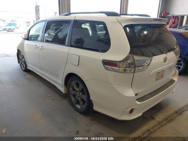 Aukcja sprzedaży 2011 Toyota Sienna Sport, vin: 5TDXK3DC6BS161466, numer aukcji: 30098109