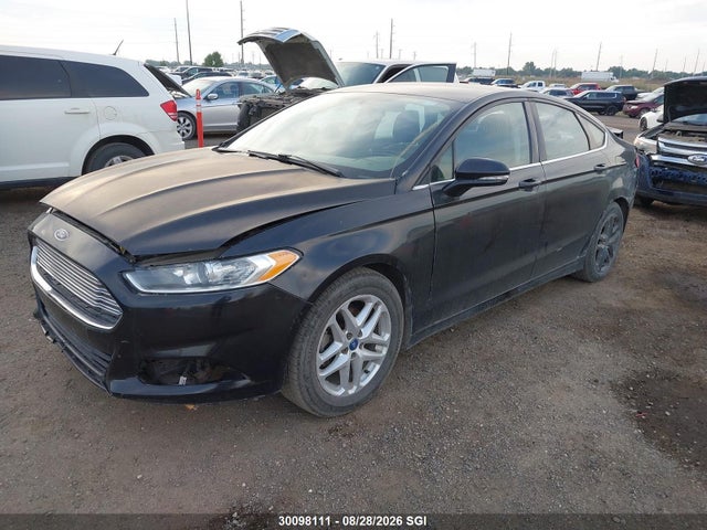 30098111 :رقم المزاد ، 3FA6P0H72ER124632 vin ، 2014 Ford Fusion Se مزاد بيع