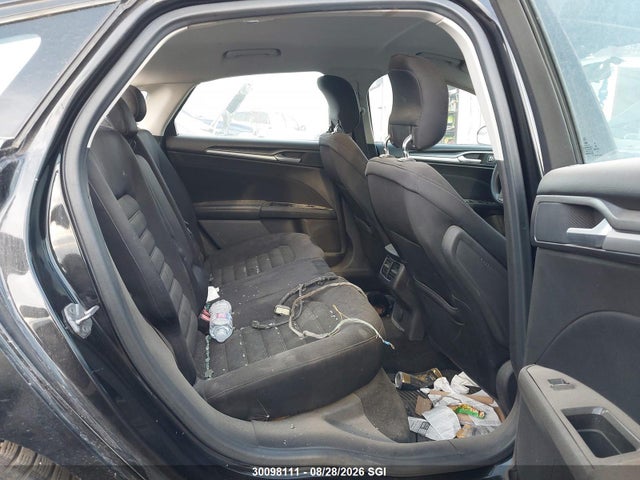 30098111 :رقم المزاد ، 3FA6P0H72ER124632 vin ، 2014 Ford Fusion Se مزاد بيع