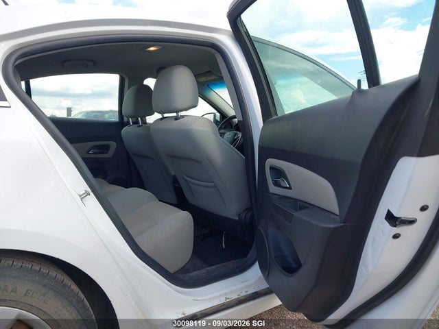 30098119 :رقم المزاد ، 1G1PC5SB2D7275487 vin ، 2013 Chevrolet Cruze Lt مزاد بيع
