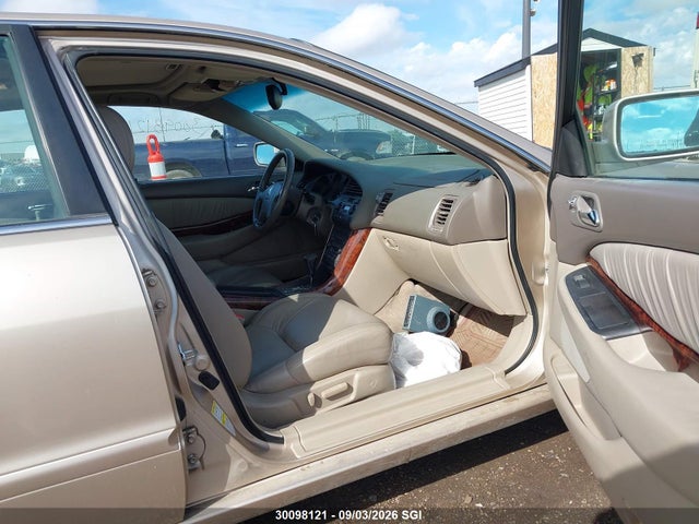 30098121 :رقم المزاد ، 19UUA56633A800721 vin ، 2003 Acura 3.2tl مزاد بيع