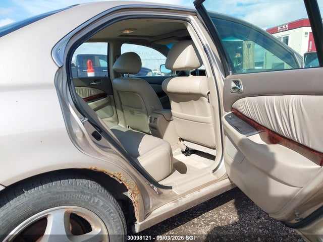 30098121 :رقم المزاد ، 19UUA56633A800721 vin ، 2003 Acura 3.2tl مزاد بيع