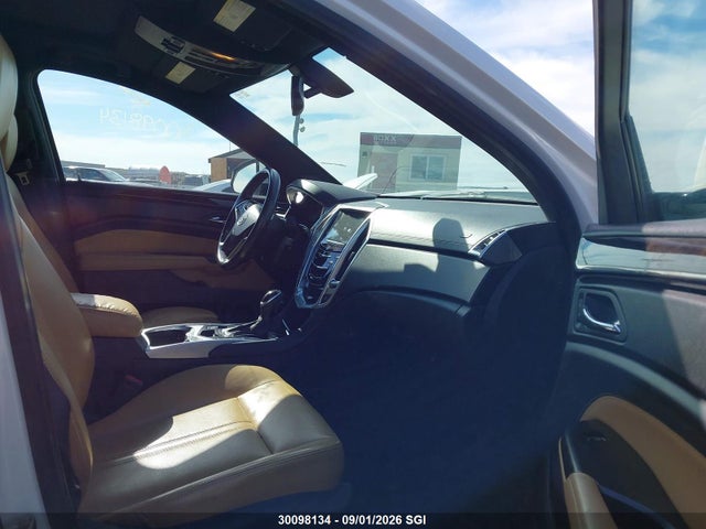 Cadillac Srx Luxury Collection 2014 3GYFNEE32ES532548 Image 5