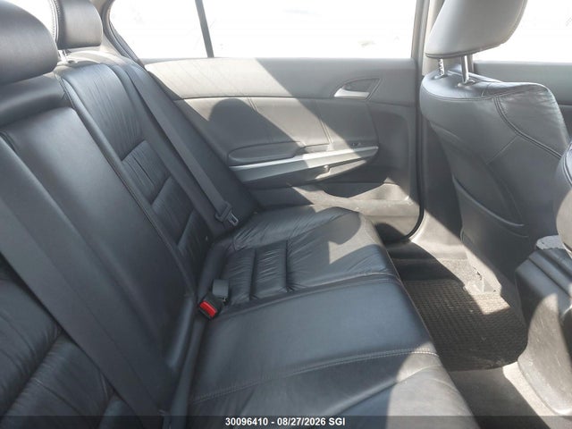 30096410 :رقم المزاد ، 1HGCP36879A800360 vin ، 2009 Honda Accord Exl مزاد بيع