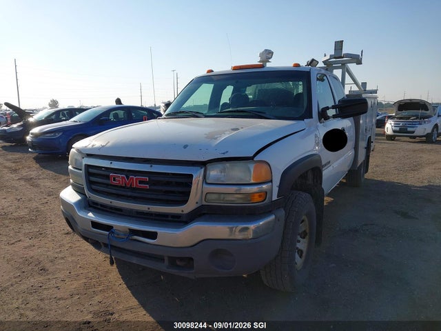 30098244 :رقم المزاد ، 1GDHK39U76E264196 vin ، 2006 Gmc New Sierra K3500 مزاد بيع