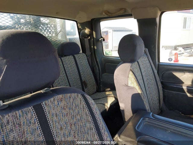 30098244 :رقم المزاد ، 1GDHK39U76E264196 vin ، 2006 Gmc New Sierra K3500 مزاد بيع