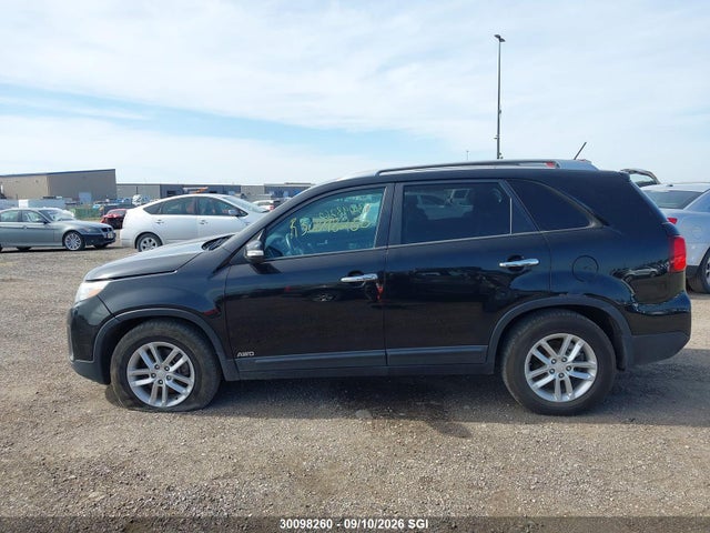 2015 Kia Sorento Lx მანქანა იყიდება აუქციონზე, vin: 5XYKTDA75FG571876, აუქციონის ნომერი: 30098260