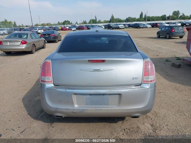 30098230 :رقم المزاد ، 2C3CCAAG8DH694254 vin ، 2013 Chrysler 300 مزاد بيع