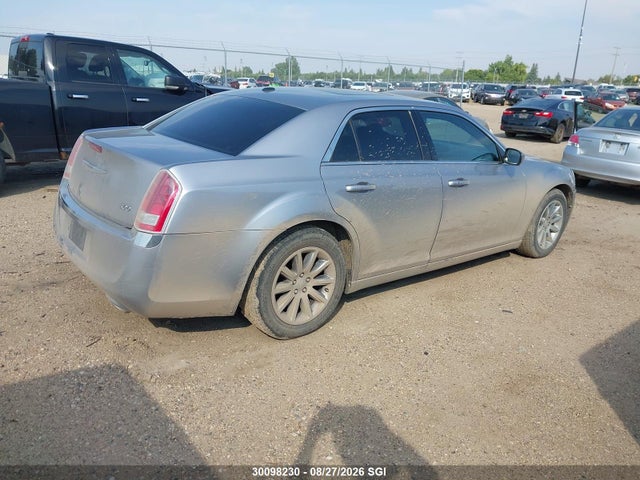 30098230 :رقم المزاد ، 2C3CCAAG8DH694254 vin ، 2013 Chrysler 300 مزاد بيع