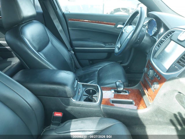 30098230 :رقم المزاد ، 2C3CCAAG8DH694254 vin ، 2013 Chrysler 300 مزاد بيع