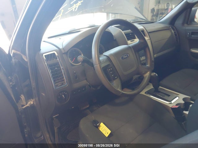 Продаж на аукціоні авто 2010 Ford Escape Xlt, vin: 1FMCU0D71AKA51081, номер лоту: 30098198