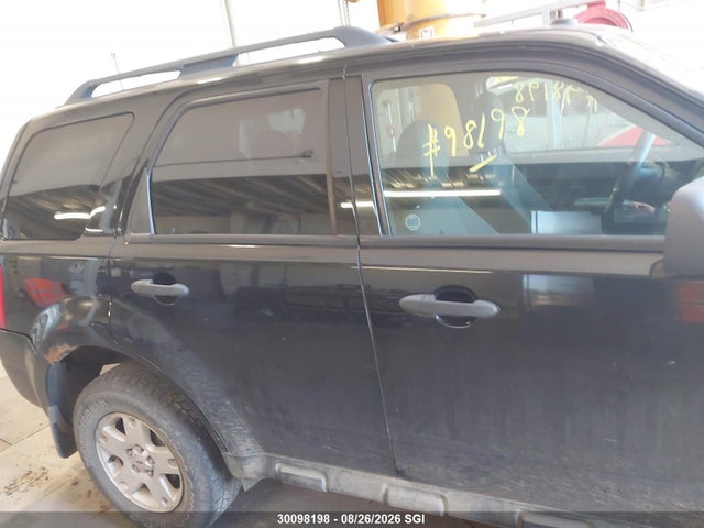 Продаж на аукціоні авто 2010 Ford Escape Xlt, vin: 1FMCU0D71AKA51081, номер лоту: 30098198