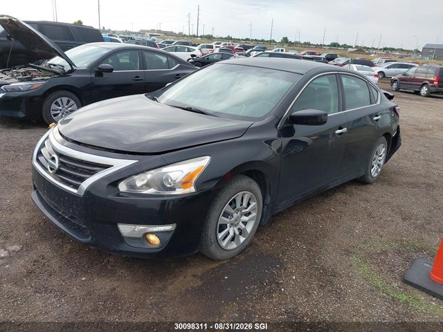 30098311 :رقم المزاد ، 1N4AL3AP9FN306611 vin ، 2015 Nissan Altima 2.5/s/sv/sl مزاد بيع
