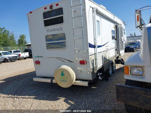 30095997 :رقم المزاد ، 4YDF29F214G908470 vin ، 2004 Keystone Keystone مزاد بيع