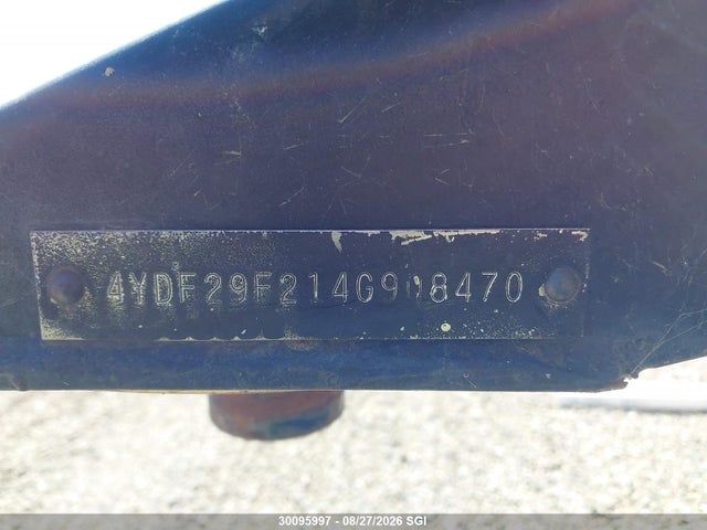 30095997 :رقم المزاد ، 4YDF29F214G908470 vin ، 2004 Keystone Keystone مزاد بيع