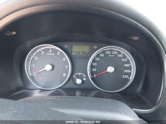 2010 Hyundai Accent Se მანქანა იყიდება აუქციონზე, vin: KMHCN3BC3AU156983, აუქციონის ნომერი: 30098178