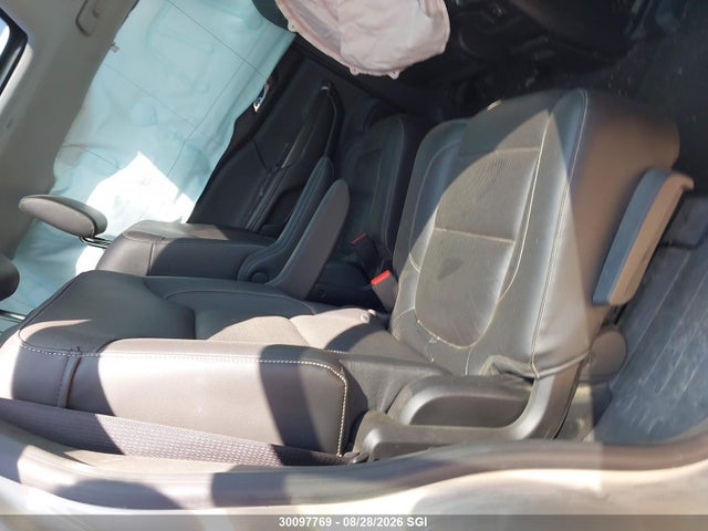 1GKKNWLS9HZ191830 GMC Acadia Slt-2