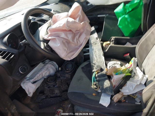 1FMCU9GD2HUD97807 Ford ESCAPE SE
