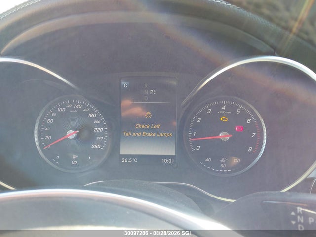 30097286 :رقم المزاد ، 55SWF4KB8GU100856 vin ، 2016 Mercedes-benz C 300 4matic مزاد بيع