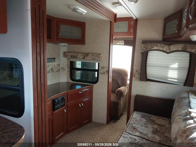 Продажа на аукционе авто 2010 Dutchman M-28rk-bs-m5, vin: 47CFCRS22AP625169, номер лота: 30098211