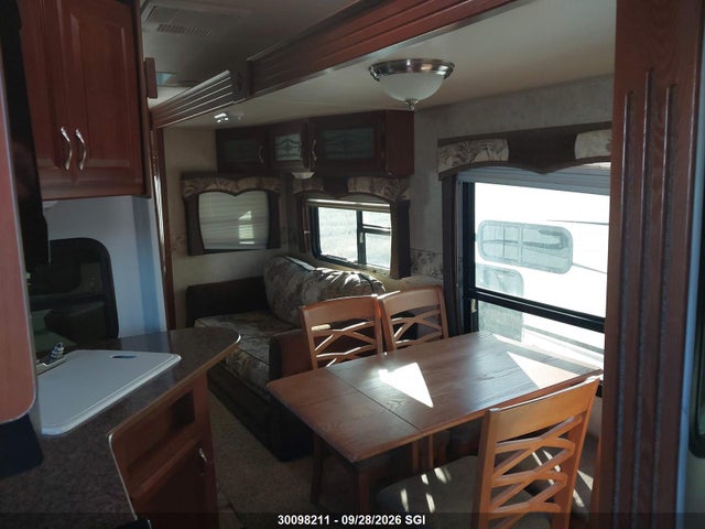 Продажа на аукционе авто 2010 Dutchman M-28rk-bs-m5, vin: 47CFCRS22AP625169, номер лота: 30098211