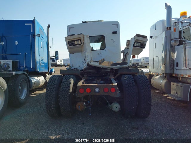 30097794 :رقم المزاد ، 1XKDD29X5WR949778 vin ، 1998 Kenworth Construction T800 مزاد بيع