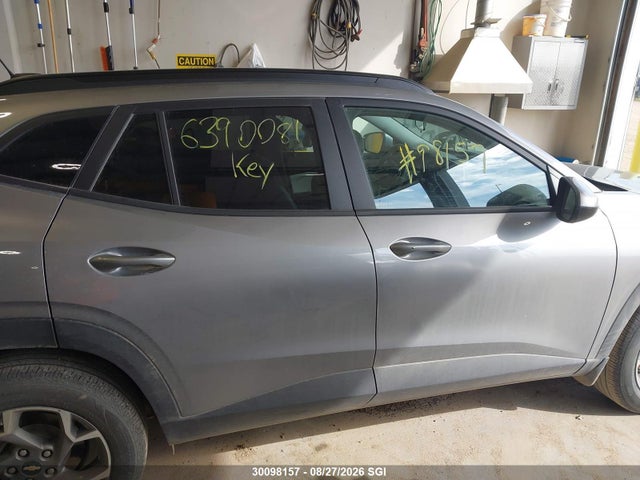 Chevrolet TRAX 1LT 2025 KL77LHE28SC289612 Image 13