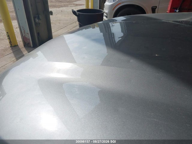 Chevrolet TRAX 1LT 2025 KL77LHE28SC289612 Image 6