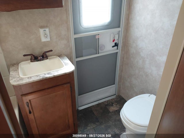Coachman Trailer Trailer 2014 5ZT2CAXB5ET004644 Image 11