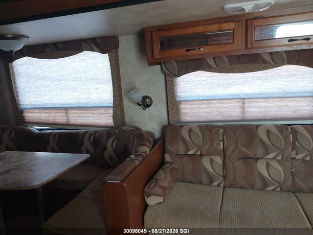 Coachman Trailer Trailer 2014 5ZT2CAXB5ET004644 Image 8