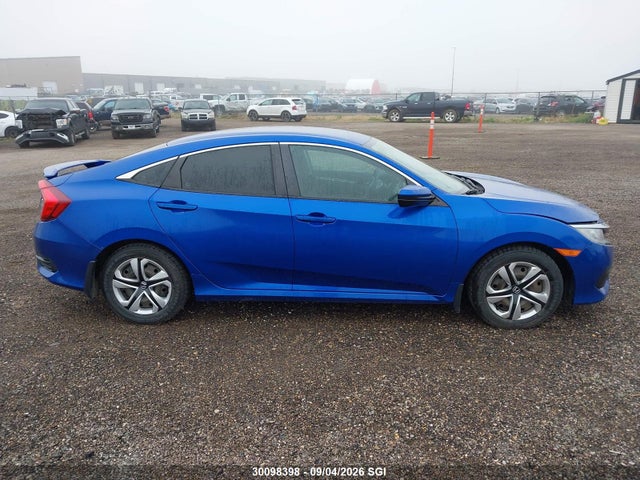 Продажа на аукционе авто 2016 Honda Civic Lx, vin: 2HGFC2F56GH016484, номер лота: 30098398