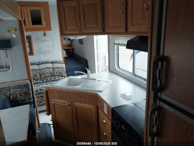 Aukcja sprzedaży 2000 Peak Manufacturing Inc. Frontier, vin: 2PEFH216411010917, numer aukcji: 30098446