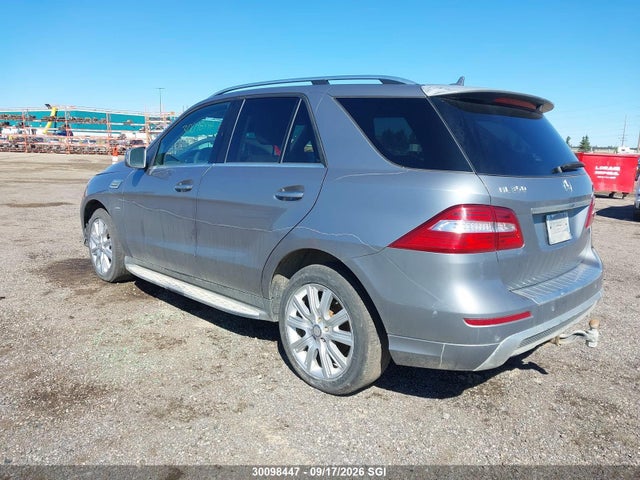 2012 Mercedes-benz Ml 350 Bluetec მანქანა იყიდება აუქციონზე, vin: 4JGDA2EB7CA011818, აუქციონის ნომერი: 30098447
